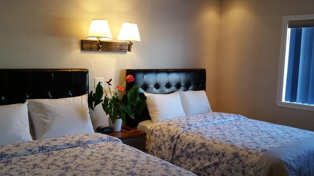 ريبنتينيي Au Doc Motel الغرفة الصورة